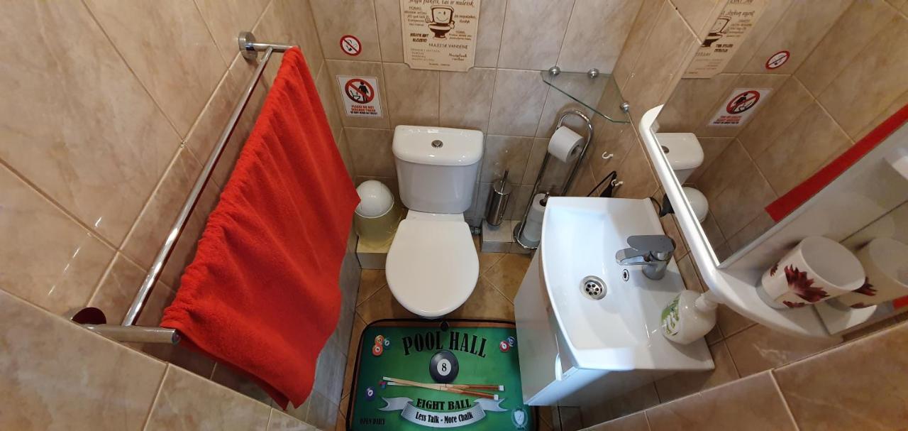 Aparthotel 4 ,, Cosy House Billiard " - Sauna & Parking Каунас Екстериор снимка